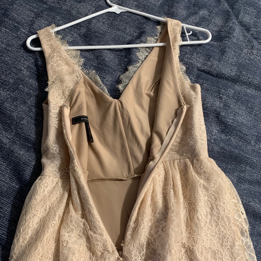 BCBG MaxAzria Lace Dress - Picture 14 of 16
